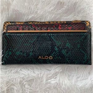 Snakeprint Aldo wallet/cardholder! 🥰